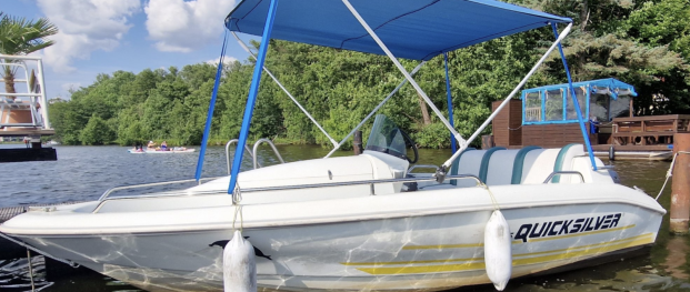 Motorboot Motorboot Flipper 15Ps Fuehrerscheinfrei mieten