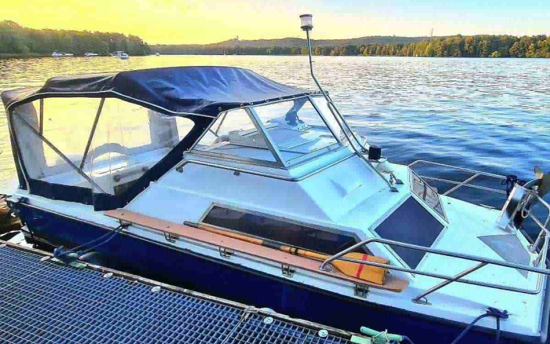 Angelboot Angelboot mieten Berlin mit Übernachtungsmöglichkeit -Wax Dreikieler in Köpenick Grünau Richtershorn Bild 1