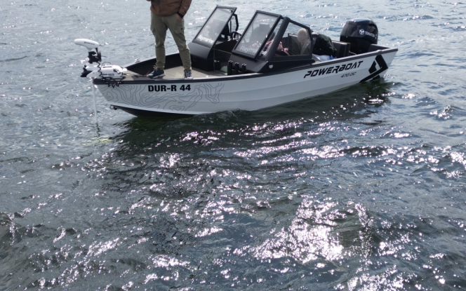 Angelboot Powerboat Bild 5