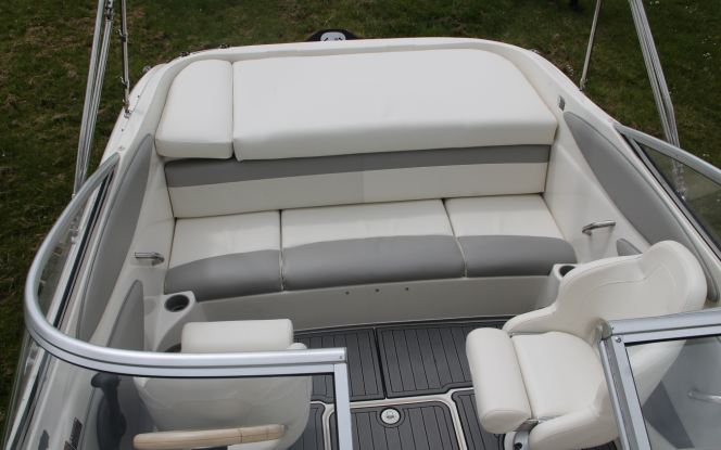 Boote auf Trailer Bayliner 602 ?Luna Blue? Bild 8