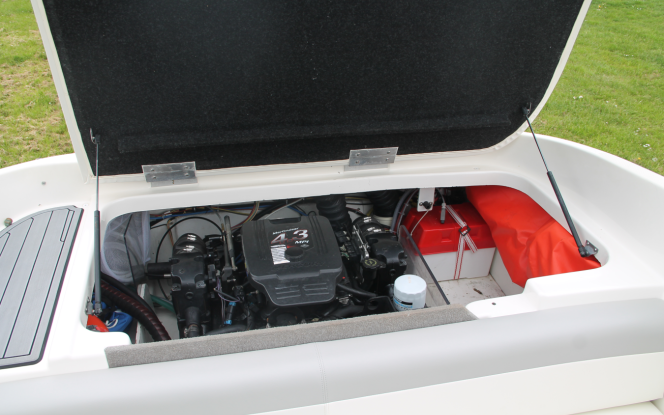 Boote auf Trailer Bayliner 602 ?Luna Blue? Bild 9