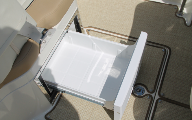 Boote auf Trailer Bayliner 642 ?Indigo? Bild 10