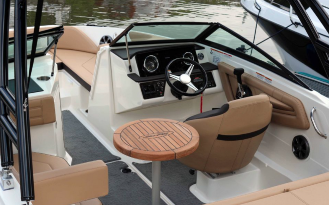 Boote auf Trailer Christel 2 - Sea Ray 190 SPXE & Tower Bild 2