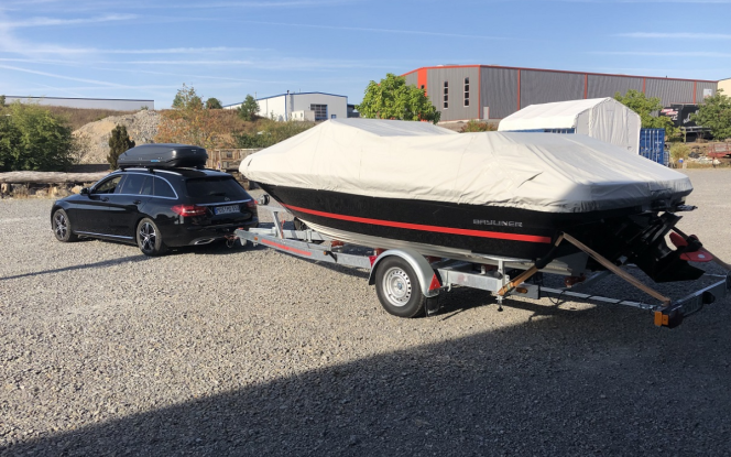 Boote auf Trailer Christel 3 - Bayliner VR4 Bowrider Bild 2