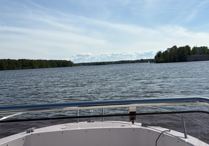 Boote auf Trailer Jacqueline Bild 1