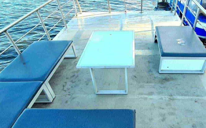 Floss Event-Floss mieten Berlin Köpenick führerscheinfrei 16 Personen Bild 5