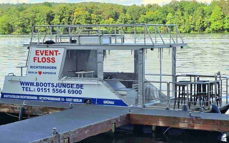 Floss Event-Floss mieten Berlin Köpenick führerscheinfrei 16 Personen Bild 1