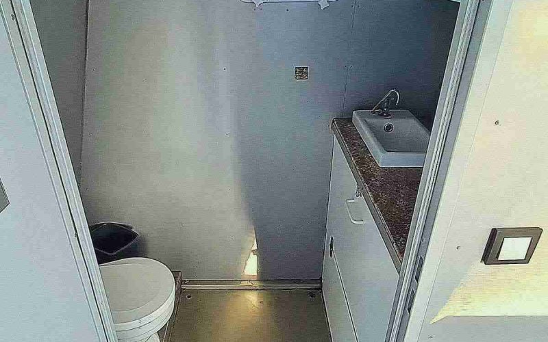 Floss Event-Floss mieten Berlin Köpenick führerscheinfrei 16 Personen Bild 4