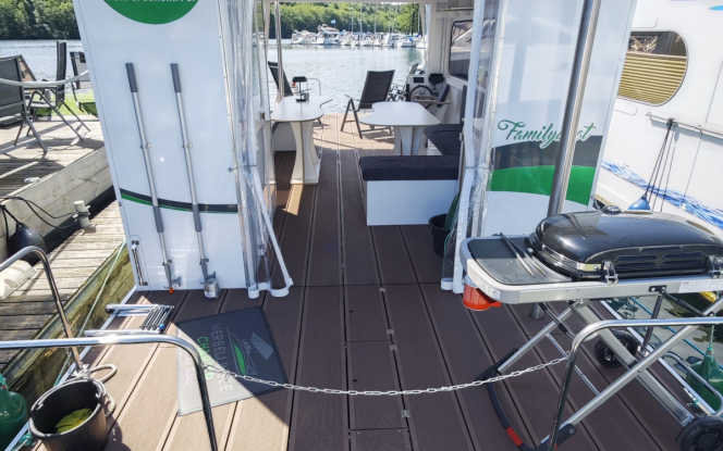 Floss Familyboot Eventboot bis 12 Personen Bild 3