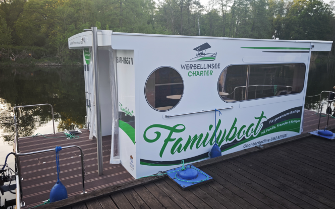 Floss Familyboot Eventboot bis 12 Personen Bild 2