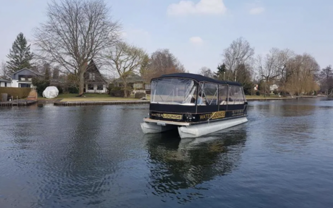 Floss Floß 17 Personen Bild 2