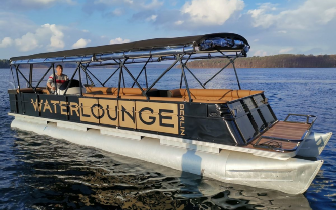 Floss Floß 20 Personen führerscheinpflichtig Bild 2