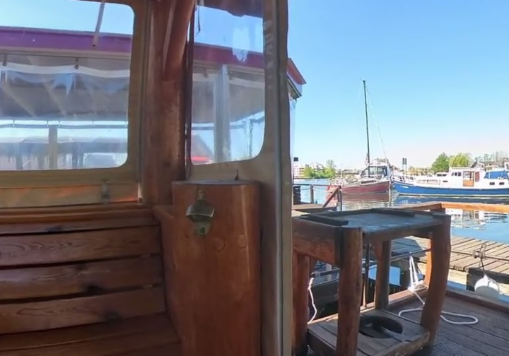 Floss Floss Jimmy für 12 Personen, führerscheinfrei, WC mieten Bild 2