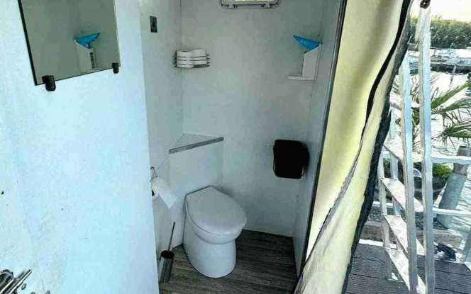 Floss Floss mieten Berlin Köpenick Event ohne Führerschein mit WC 18 Personen Bild 4