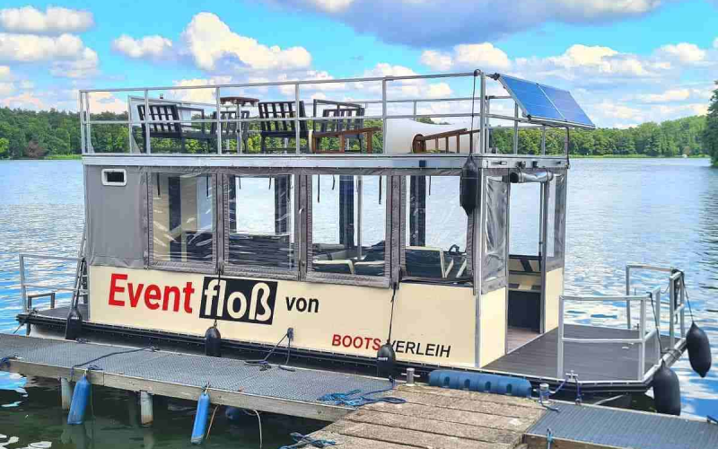 Floss Floss mieten Berlin Köpenick Event ohne Führerschein mit WC 18 Personen Bild 1