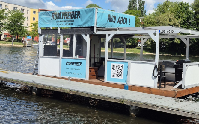 Floss Floß mieten in Berlin ? Rumtreiber Partyfloß für bis zu 12 Personen Bild 1