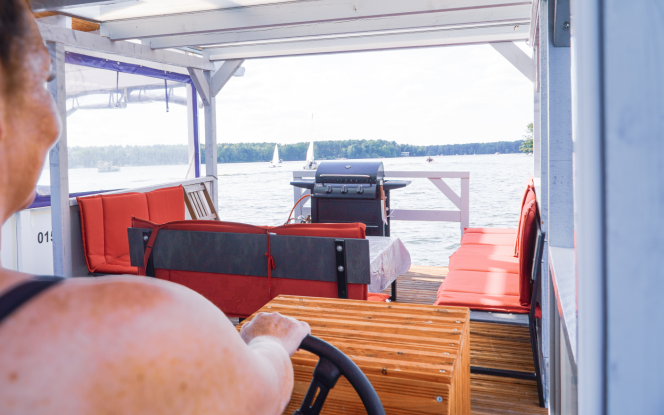 Floss Floß mieten in Berlin – Rumtreiber Partyfloß für bis zu 12 Personen Bild 12