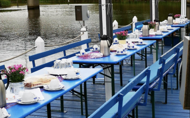 Floss Floßfahrten durch Uecker und Randow Bild 3