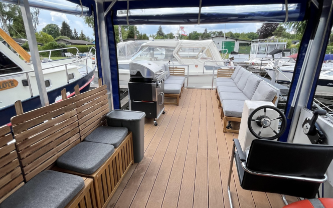 Floss IsLa I - Grillboot  - Eventboot - auf dem Tegeler See - bis zu 14 Personen - Wassererlebnis-Berlin Bild 8