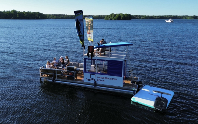 Floss IsLa I - Grillboot  - Eventboot - auf dem Tegeler See - bis zu 14 Personen - Wassererlebnis-Berlin Bild 7