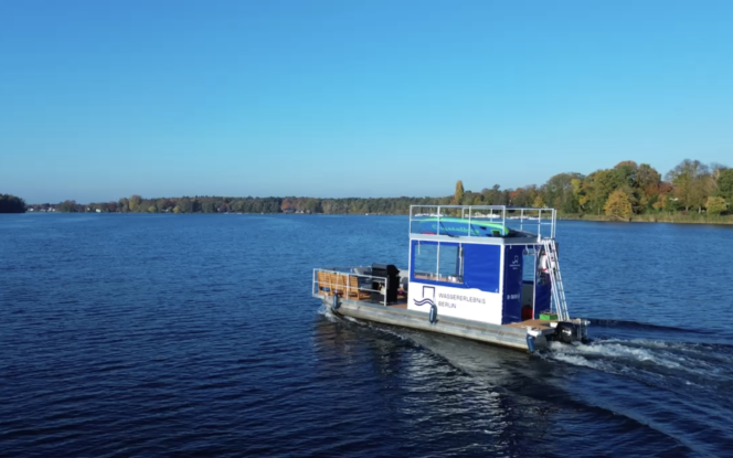 Floss IsLa II Grillboot - Eventboot - auf dem Tegeler See - bis zu 14 Personen - Wassererlebnis-Berlin mit Rutsche Bild 1