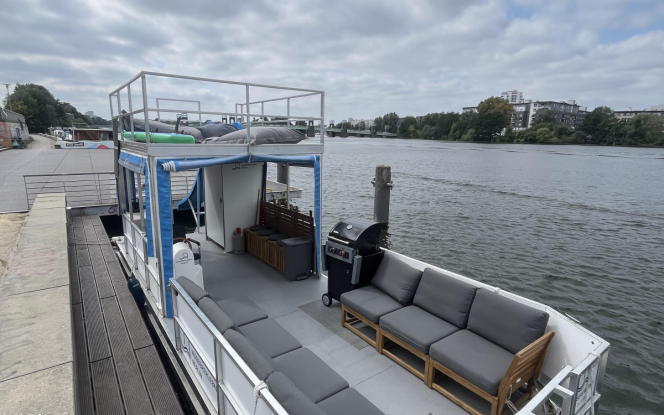 Floss IsLa II Grillboot - Eventboot - auf dem Tegeler See - bis zu 14 Personen - Wassererlebnis-Berlin mit Rutsche Bild 1