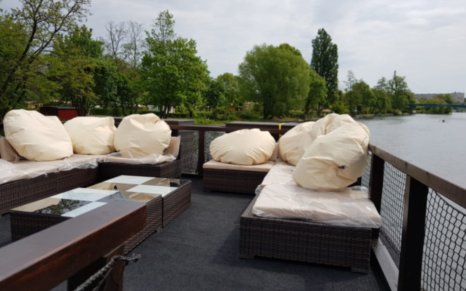 Floss Party Floss - Berlin-Bootscharter Bild 3