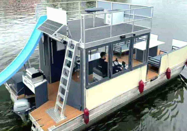 Floss Partyboot mieten Berlin Köpenick 15 PS ohne Führerschein mit WC 18 Pers Bild 2