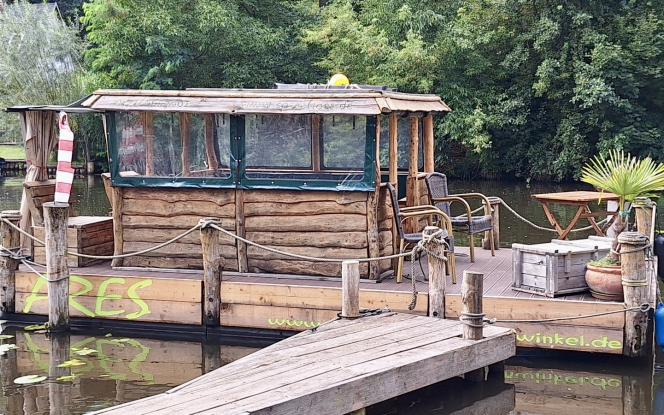 Floss Partyfloß für 10 Personen in Berlin - Ares Bild 2