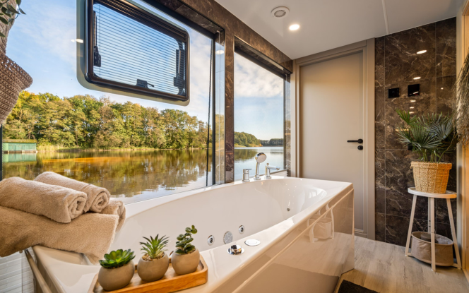 Hausboot 5 Sterne Ferienwohnung mit Blick auf den See | Lake Suite Bild 14