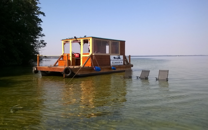 Hausboot 6er Floß Bild 5