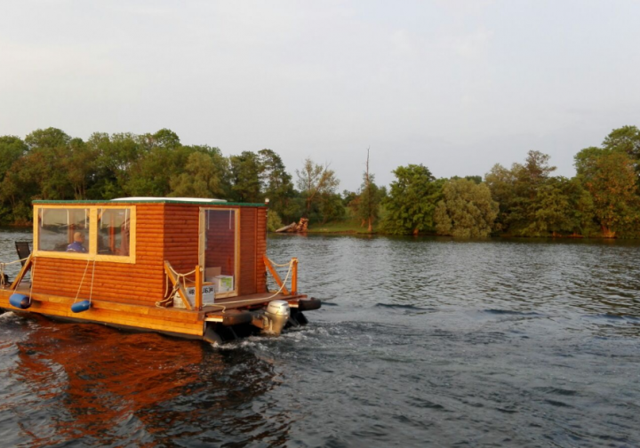 Hausboot 6er Floß Bild 8