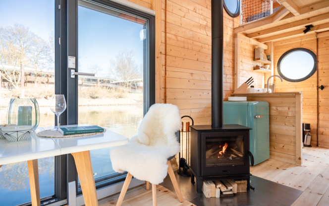 Hausboot AGATHE - 2 bis 4 Personen Bild 3