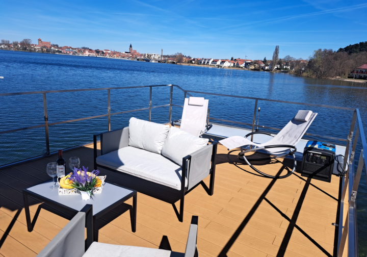 Hausboot Auszeit mit Sauna führerscheinfrei Bild 17