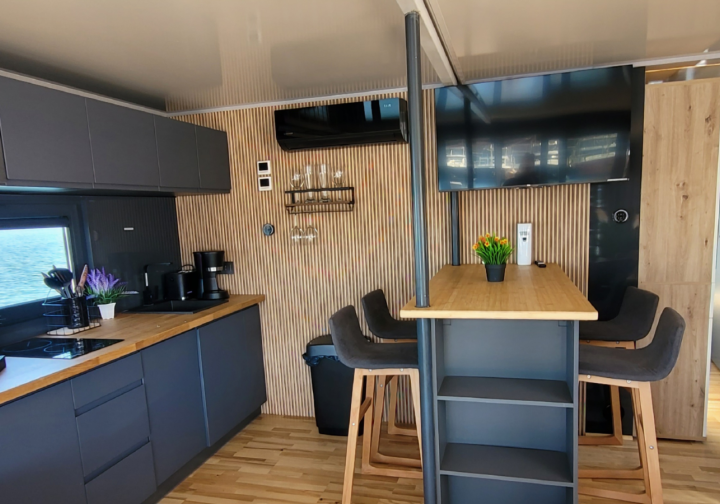 Hausboot Auszeit mit Sauna führerscheinfrei Bild 5