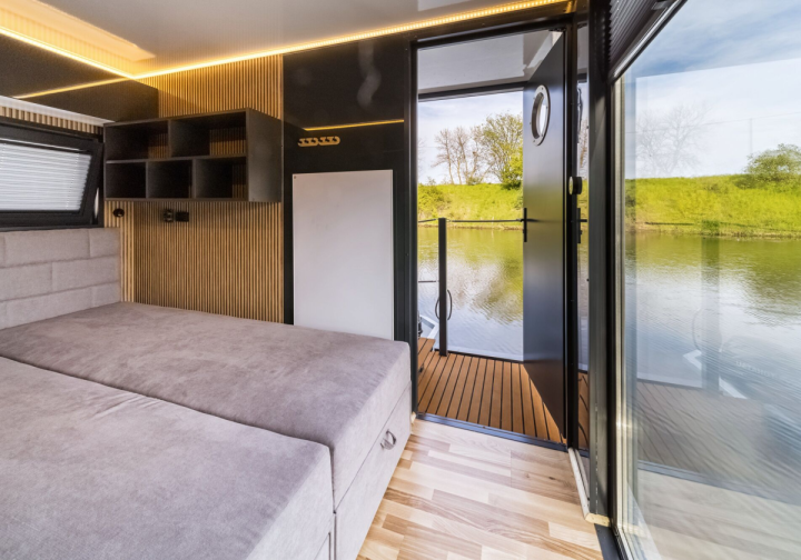 Hausboot Bella Vista- führerscheinfrei- Bild 6