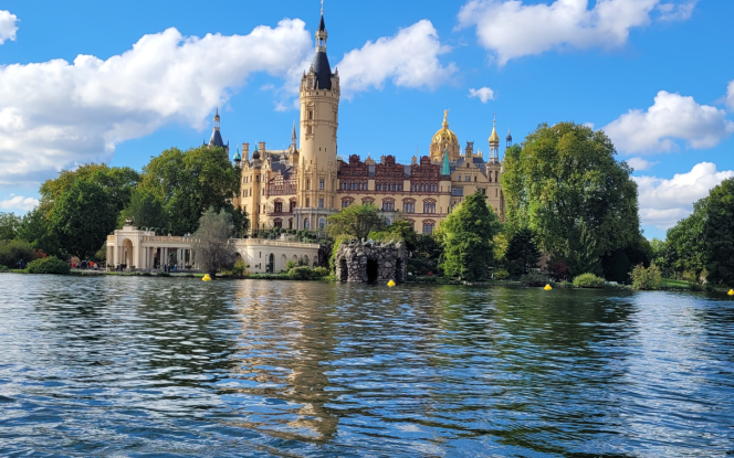 Hausboot Eden- Luxus Hausboot mit Sauna- führerscheinfrei- Bild 14
