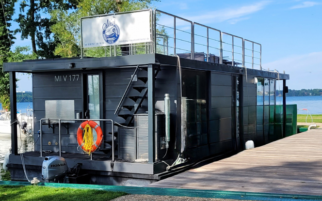 Hausboot Eden- Luxus Hausboot mit Sauna- führerscheinfrei- Bild 1