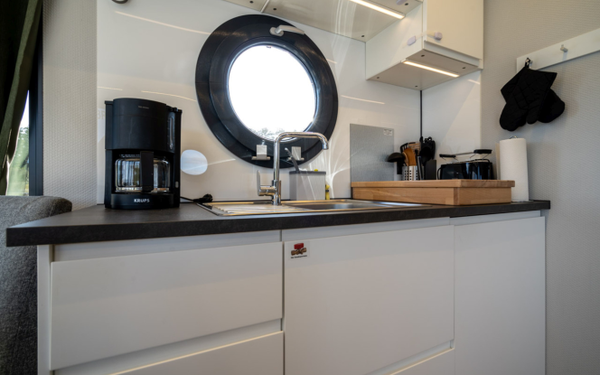 Hausboot Emma | La Mare Apartboot Bild 8