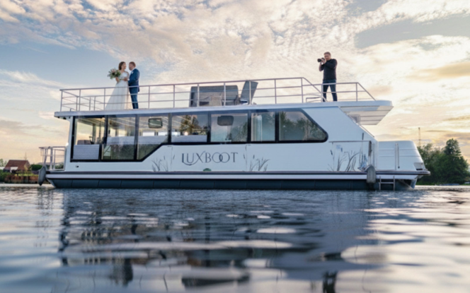 Hausboot Hausboot HB2 - Eventausfahrten mit Schiffsführer Bild 2