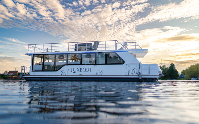 Hausboot Hausboot HB2 - Eventausfahrten mit Schiffsführer Bild 4