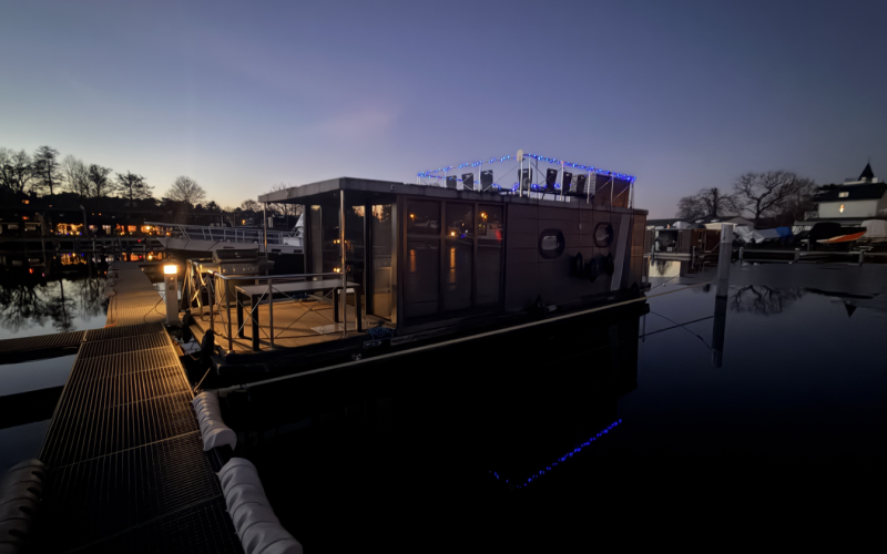 Hausboot Hausboot mieten Berlin Köpenick  Führerscheinpflichtiges Bild 1