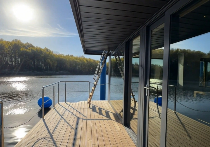 Hausboot Hausboot Seeblick Bild 1