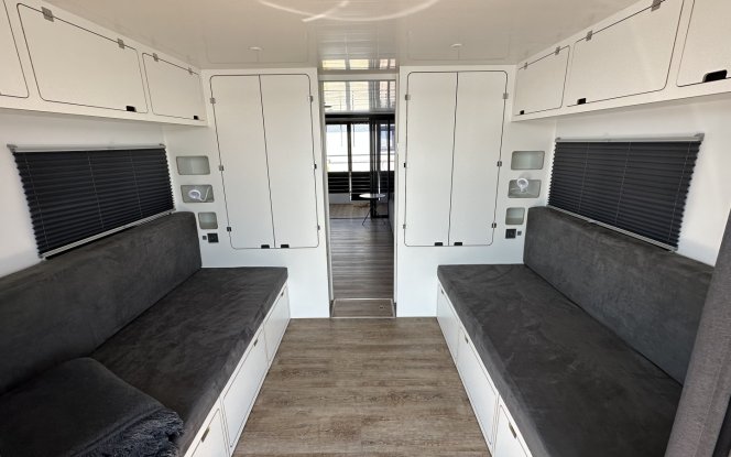 Hausboot Kolibri | Waterbus S.C. Independent Bild 4