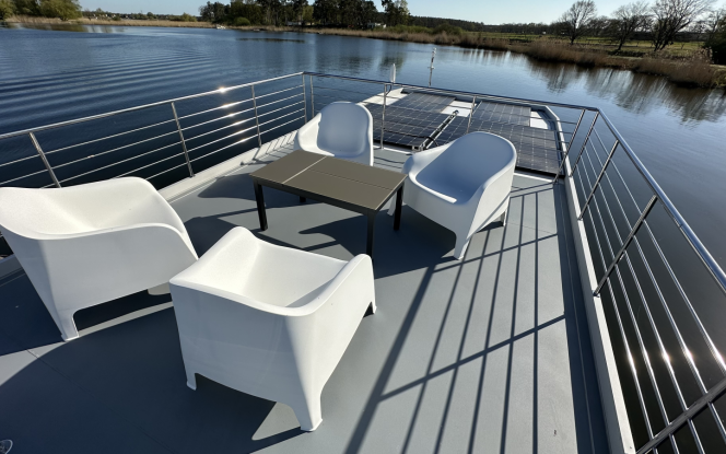 Hausboot Kolibri | Waterbus S.C. Independent Bild 11