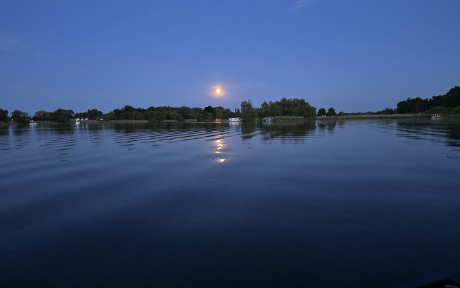 Hausboot Kolibri | Waterbus S.C. Independent Bild 12