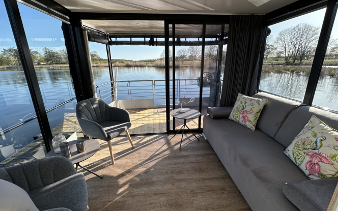 Hausboot Kolibri | Waterbus S.C. Independent Bild 14