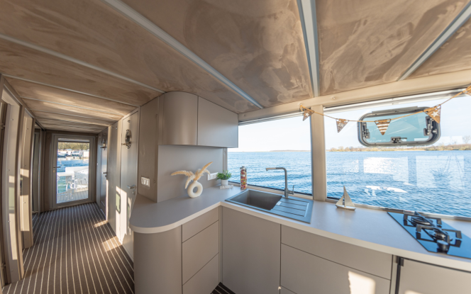 Hausboot Luxboot Sweet Dreams bis 6 Personen, führerscheinfrei mieten Bild 8