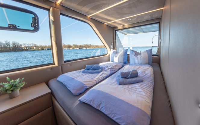 Hausboot Luxboot Sweet Dreams bis 6 Personen, führerscheinfrei mieten Bild 12