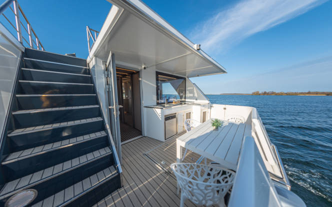 Hausboot Luxboot Sweet Dreams bis 6 Personen, führerscheinfrei mieten Bild 3